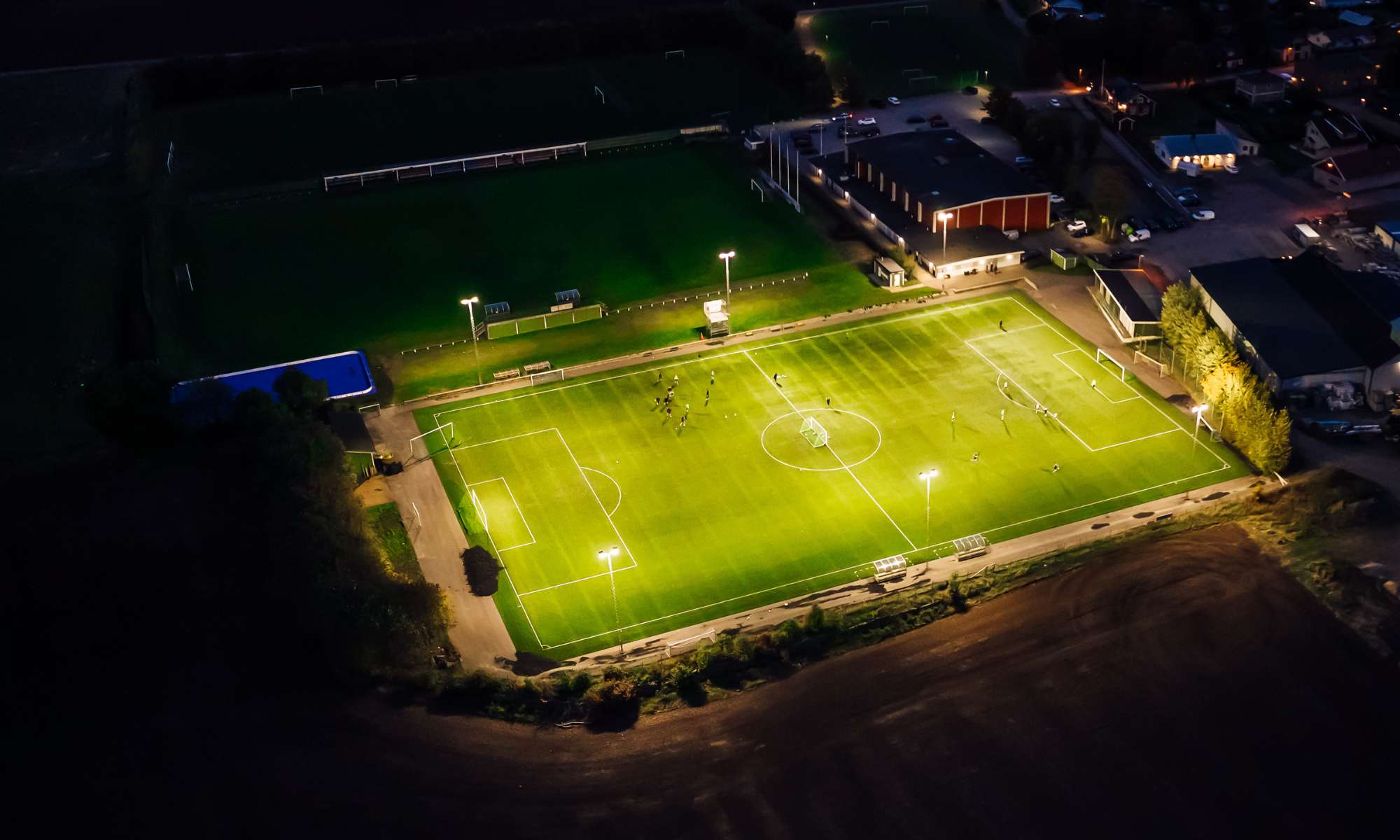 Upplyst fotbollsplan